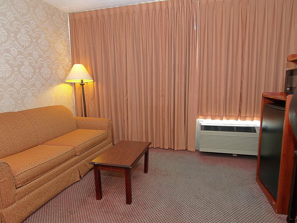 Days Inn Easton Εξωτερικό φωτογραφία