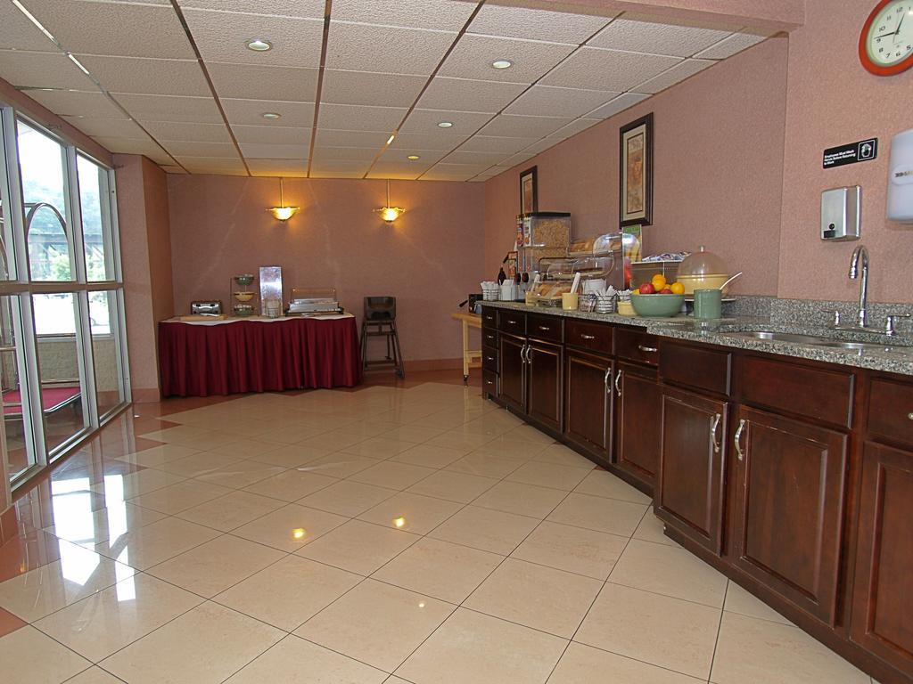 Days Inn Easton Εξωτερικό φωτογραφία